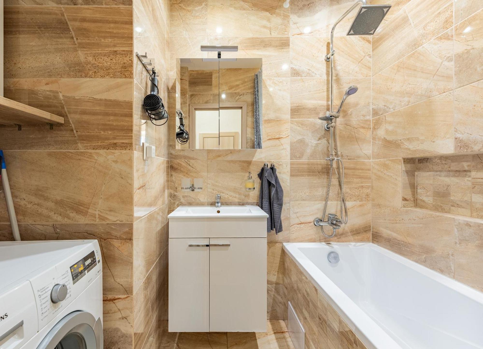 Апартаменты Charming Flat, Steps From Castle - Historic Part Братислава Экстерьер фото